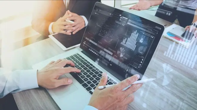 Kết quả kinh doanh Quý III: Tăng trưởng nhưng phân hóa